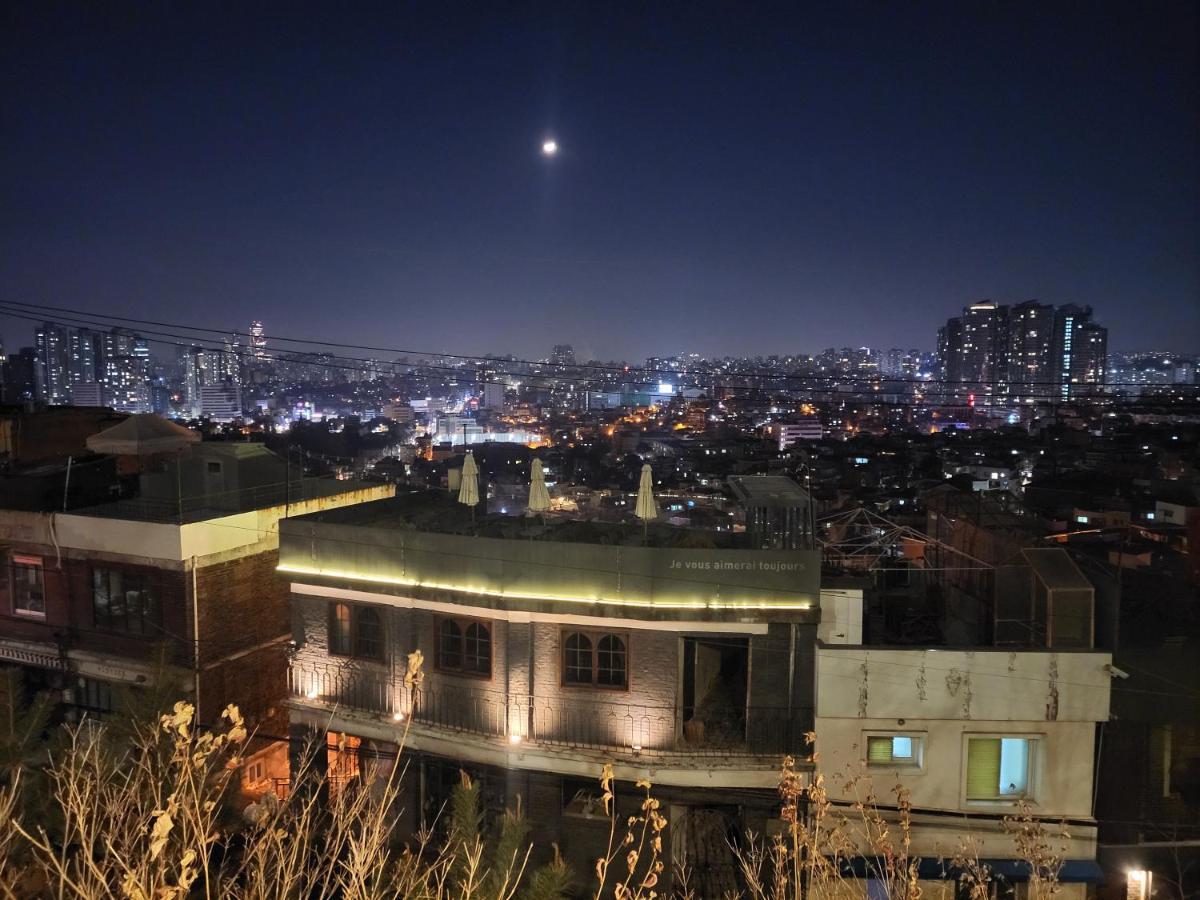 On The Main Street Of Hbc #4 Villa Seoul Exterior photo