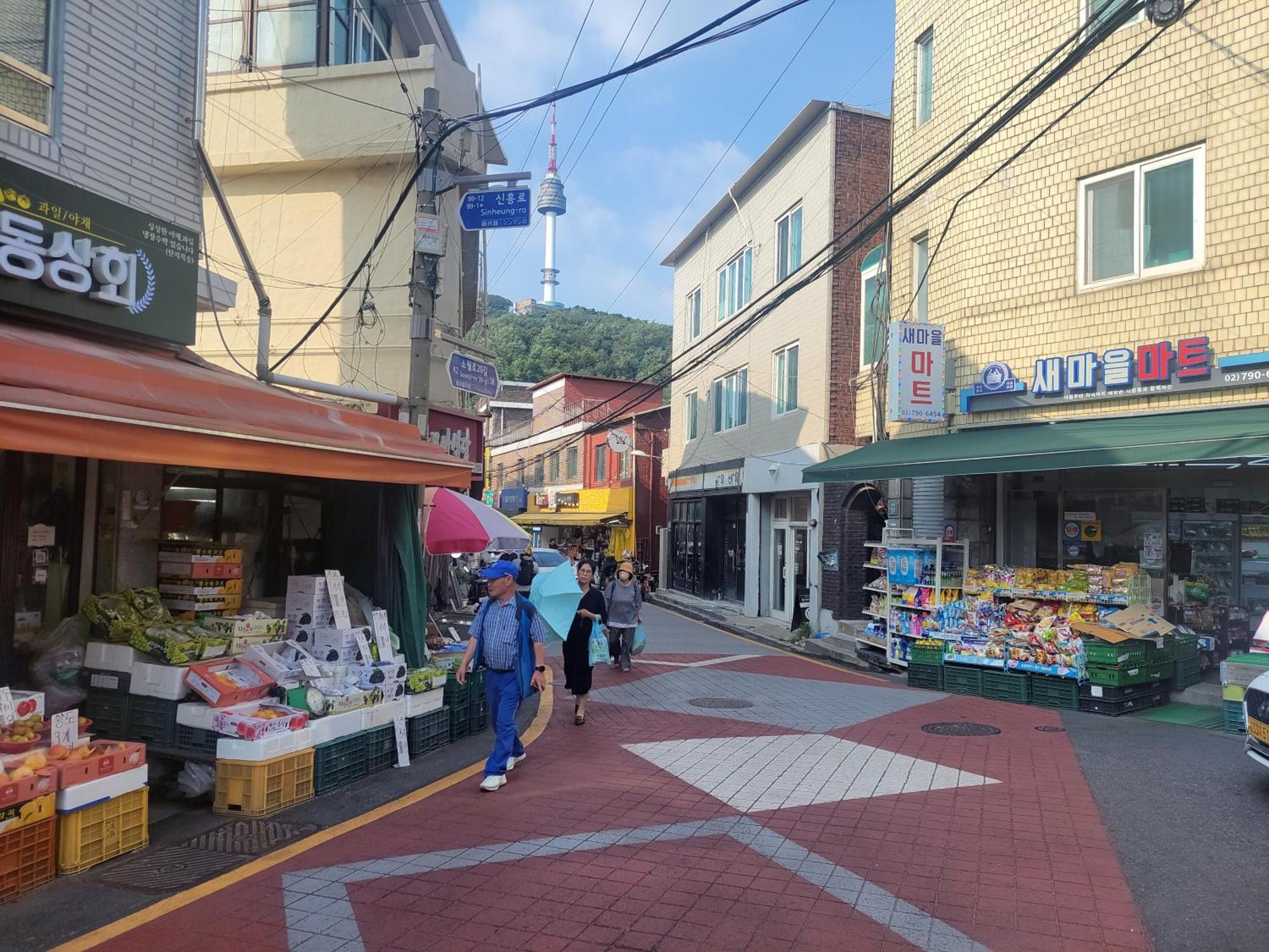 On The Main Street Of Hbc #4 Villa Seoul Exterior photo